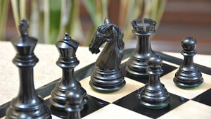 grandes pieces d'échecs scupltées en bois de rose pions