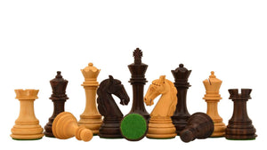 grandes pieces d'échecs scupltées en bois de rose echec et mat