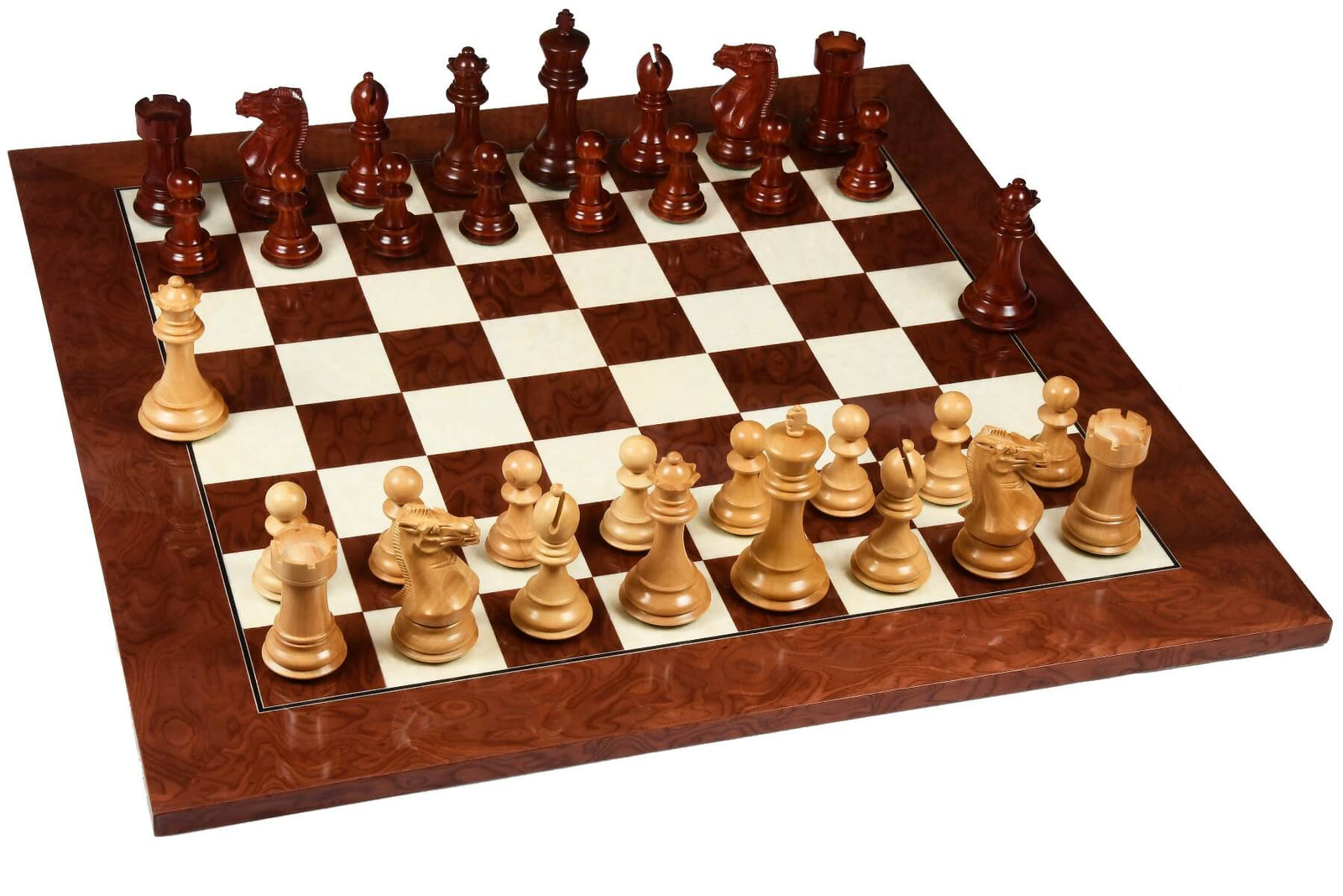 Jeu d'Échecs <br>en Bois de Luxe
