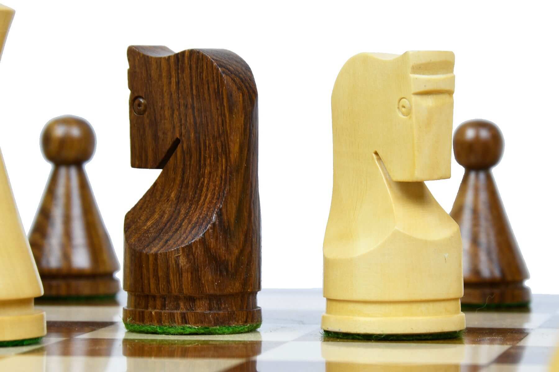 Jeu d'Échecs en Bois Sculpté Fou