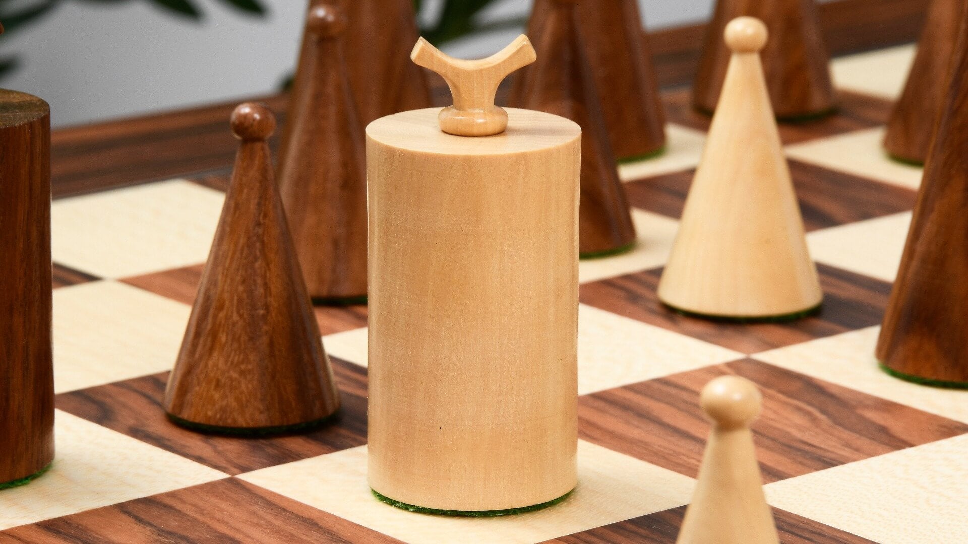 Jeu d'Echecs Décoratif en Bois