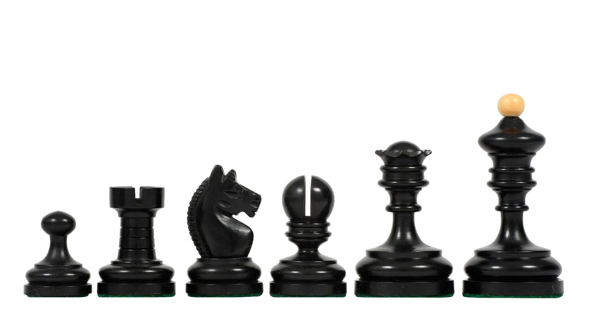 Jeu d'Échecs <br>en Bois de Buis Rouge Carmin