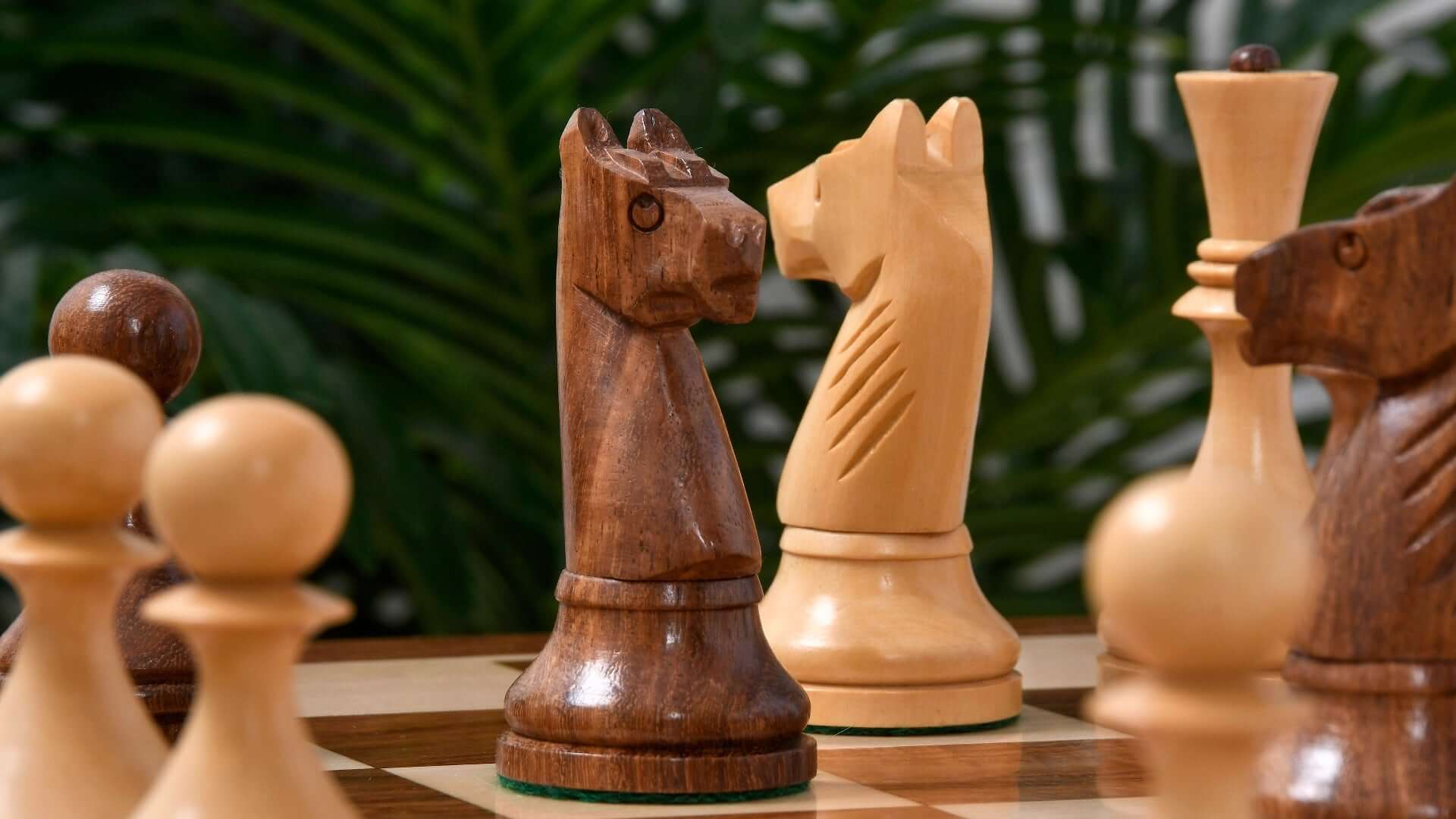 Jeu d'Echecs Indien Artisanal