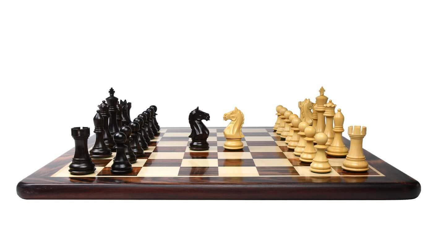 Jeu d'Échecs Magnifique en Bois