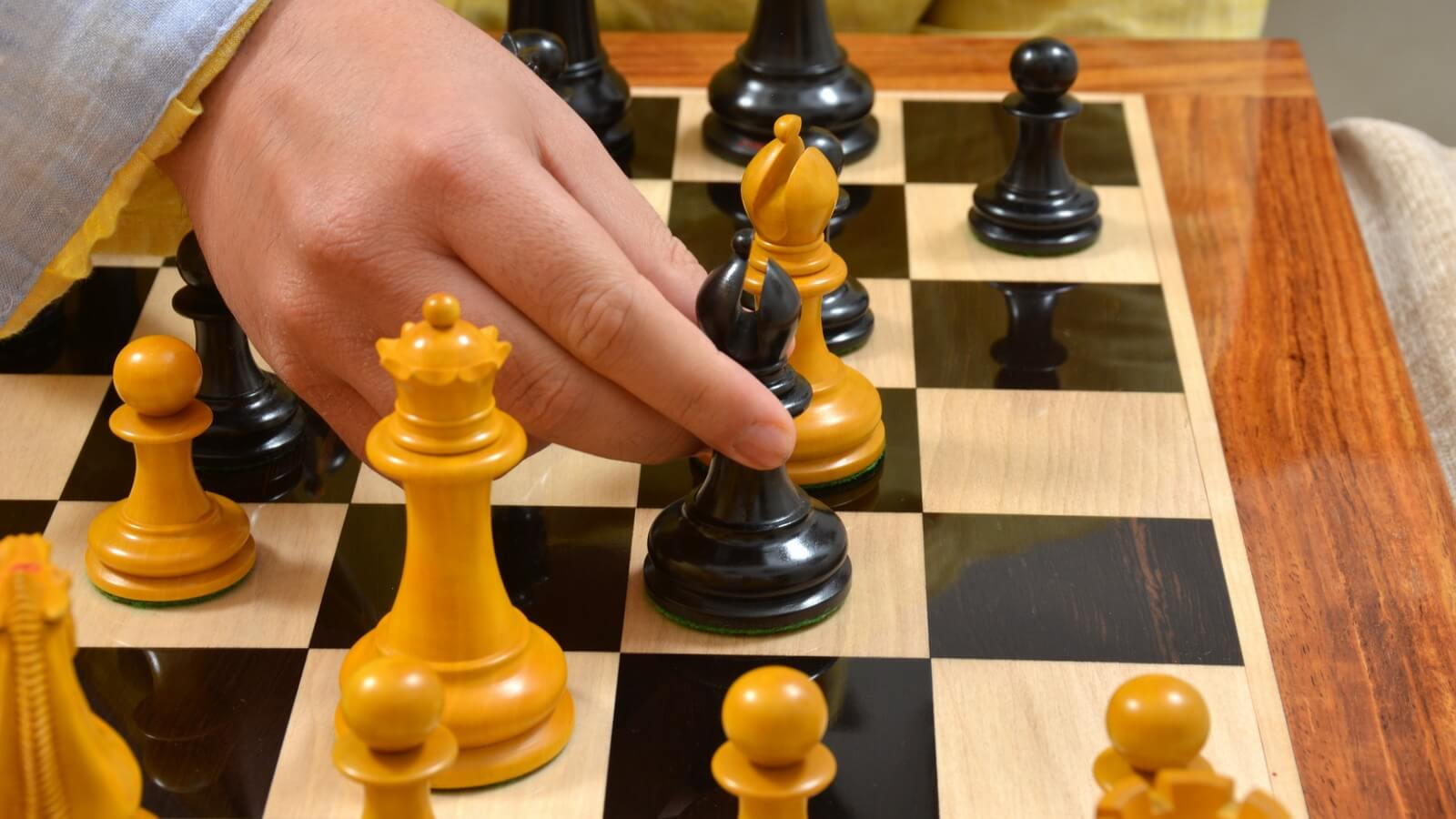 Jeu d'Echecs Professionnel Modèle Staunton 6 Tour