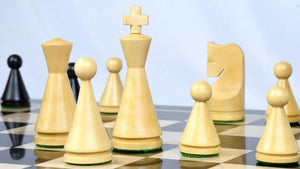 Jeu d'Echecs de Style Classique avec Roi Blanc