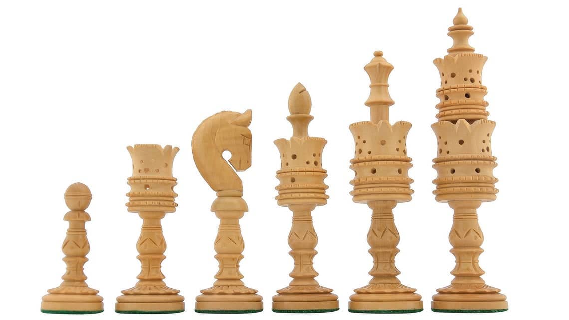 Jeu d'Echecs en Bois d'Ebène Fait à la Main Cavalier