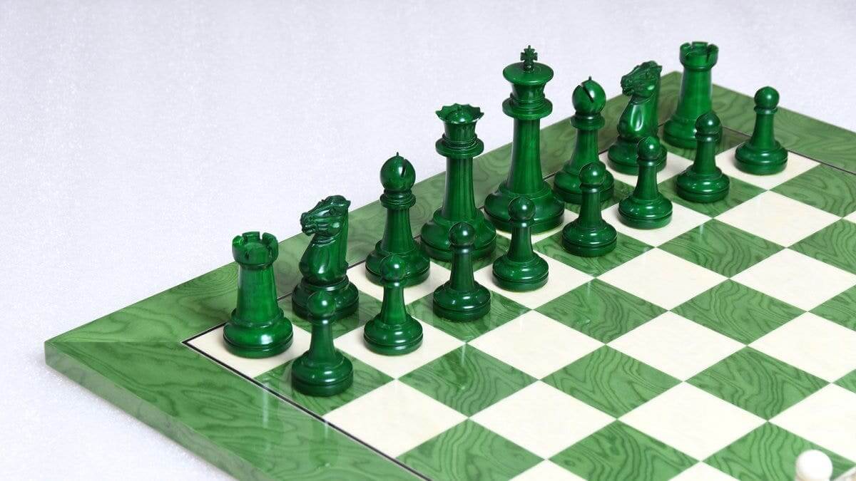 jeu echecs vert blanc