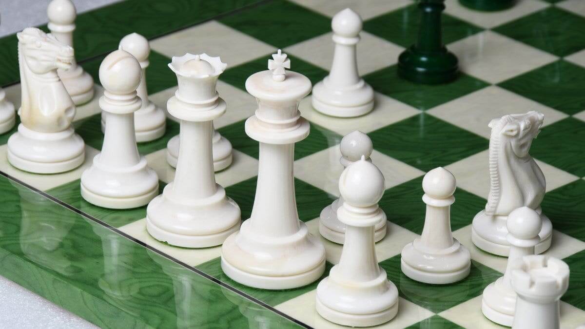 jeu echecs vert frêne