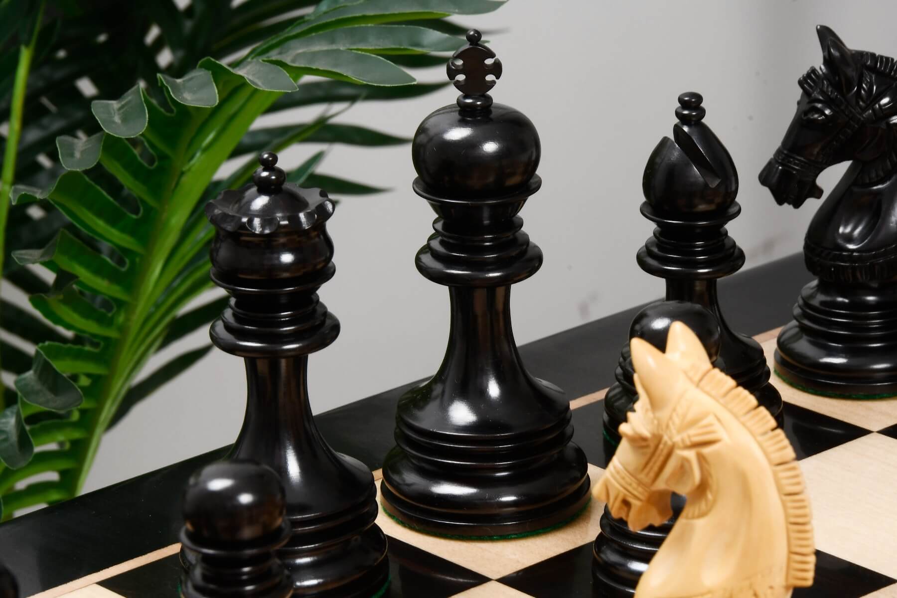 JEU D'ÉCHECS LARDY en Buis - ROI 8,5 CM Pondéré Feutré Chess Staunton JEU D'ÉCHECS LARDY en Buis - ROI 8,5 CM Pondéré Feutré Chess Staunton