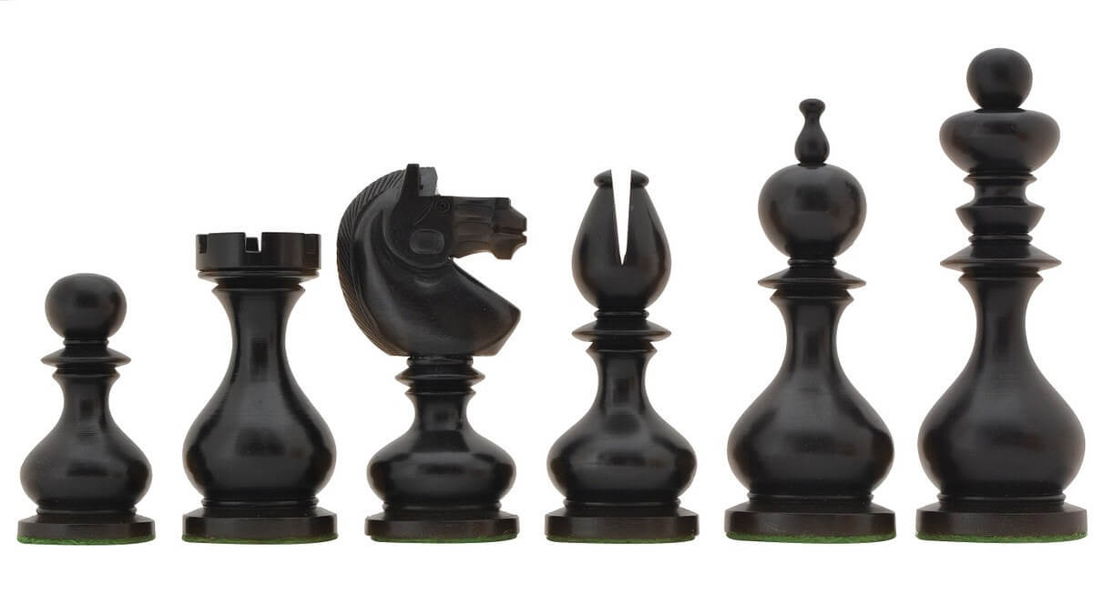 Pièces d'Echecs Artistiques Noires