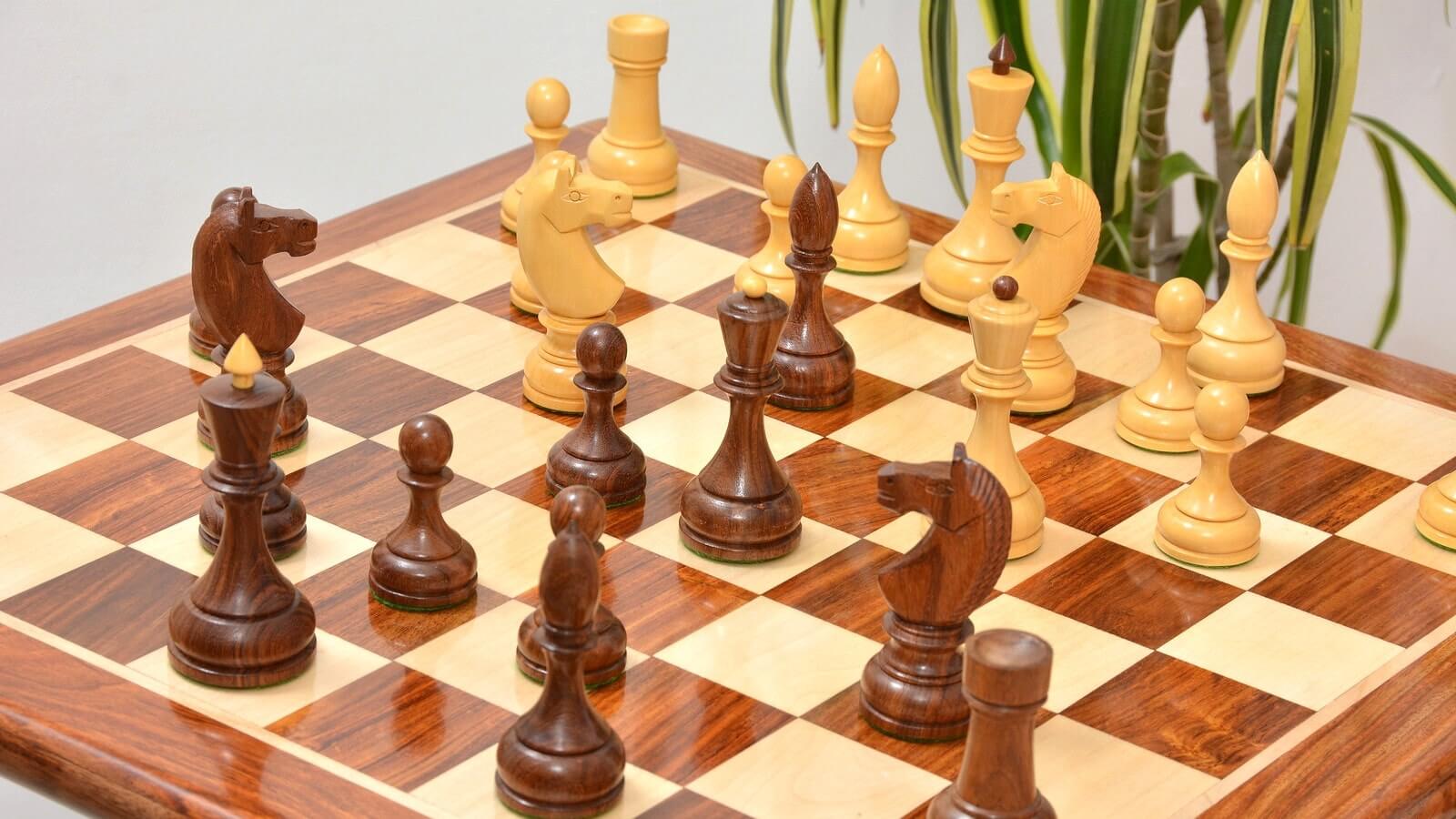 Pièces d'Échecs Décoratives Fou