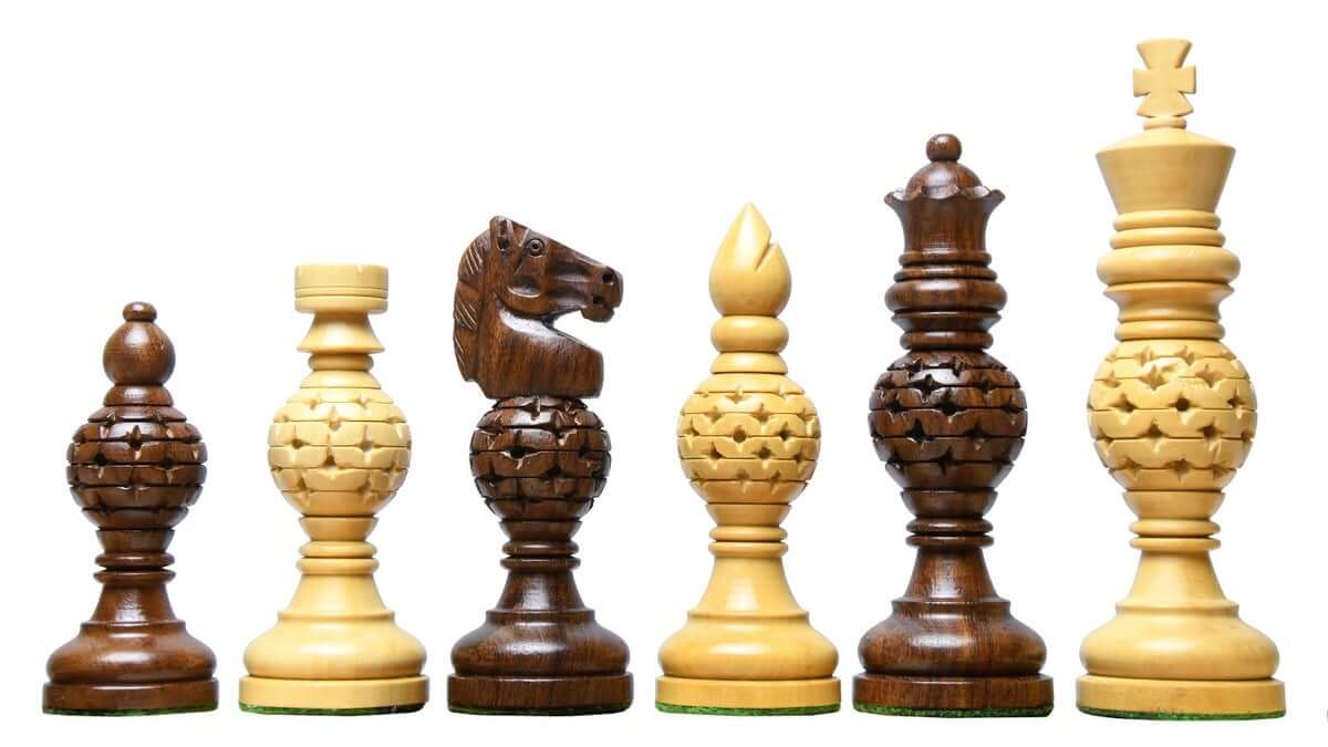 Star Wars Chess Set Jeu D'échecs SW9617- Gentle Giant - Cawette Jones Star Wars Chess Set Jeu D'échecs SW9617- Gentle Giant - Cawette Jones