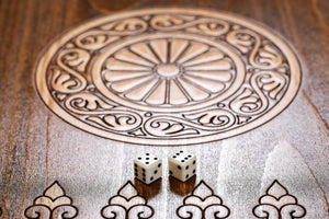 Plateau de Backgammon Cerf de Luxe Dés