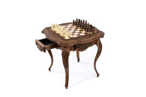Table d'Echecs avec Ornements 